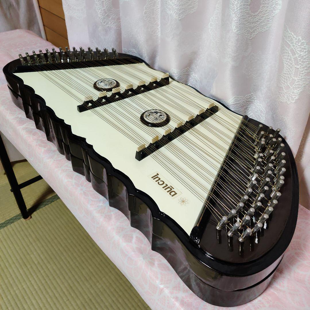 タイ伝統楽器　キム