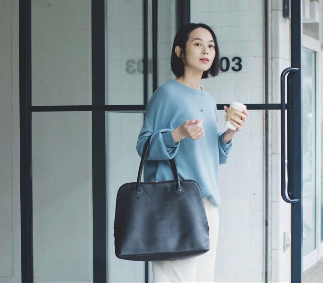 【レザー】ショルダーバッグ Silva Tote Bag