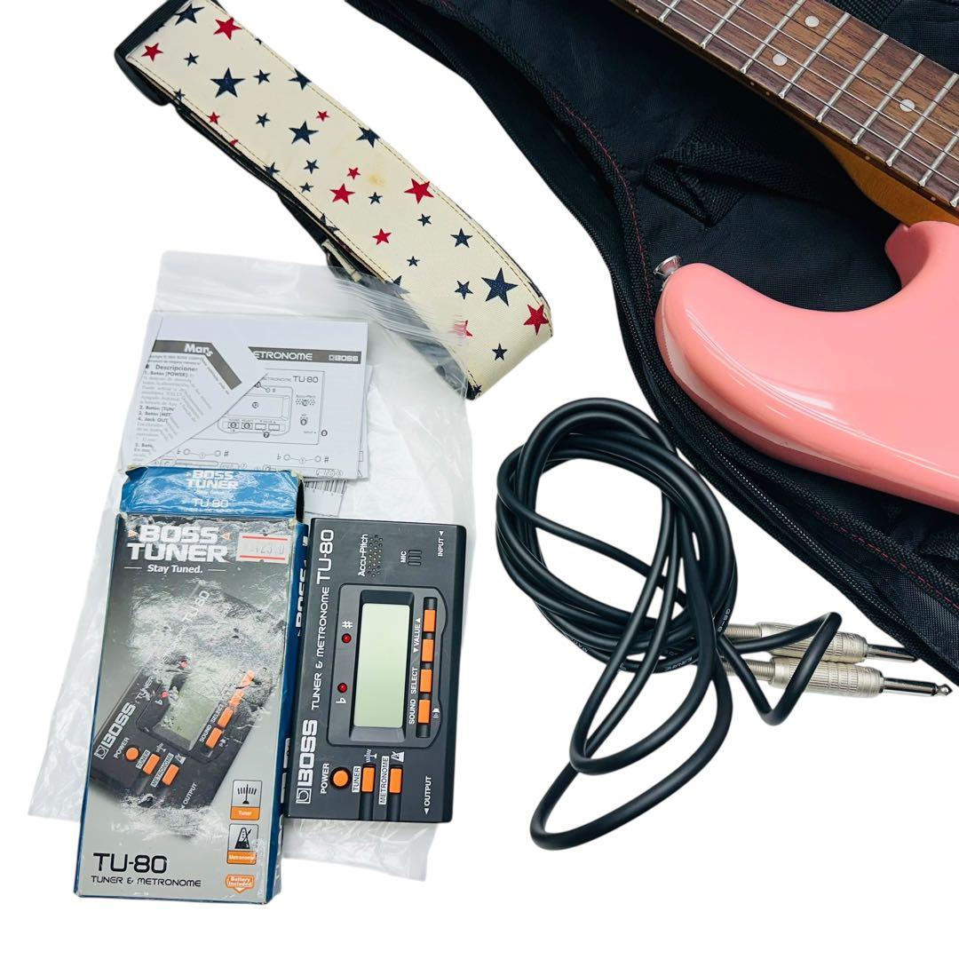 SQUIRE ピンク色　エレキギターギター　fenderコラボ！