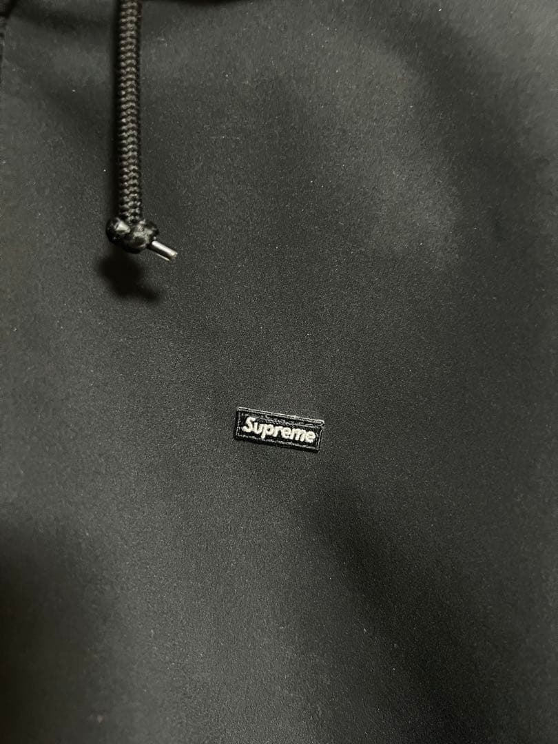 Supreme × WINDSTOPPER ZIP UP