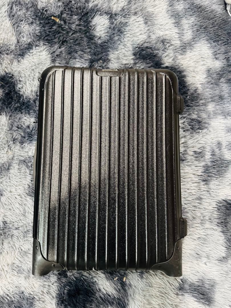 中古廃盤品】リモワ サルサ 851.52 32リットル 2輪 中古リモワ サルサ