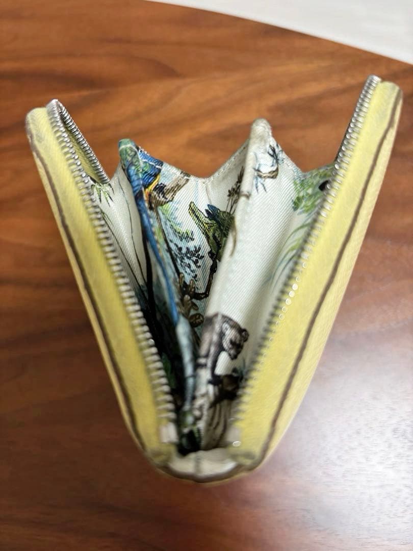 エルメス アザップ シルクイン コンパクト　赤道直下