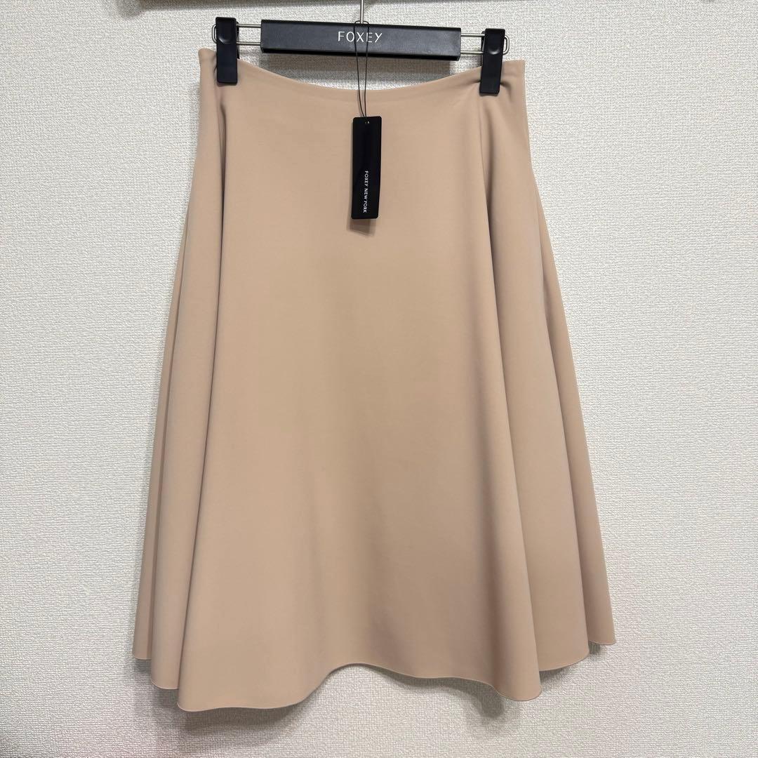 フォクシー タグ付き スカート