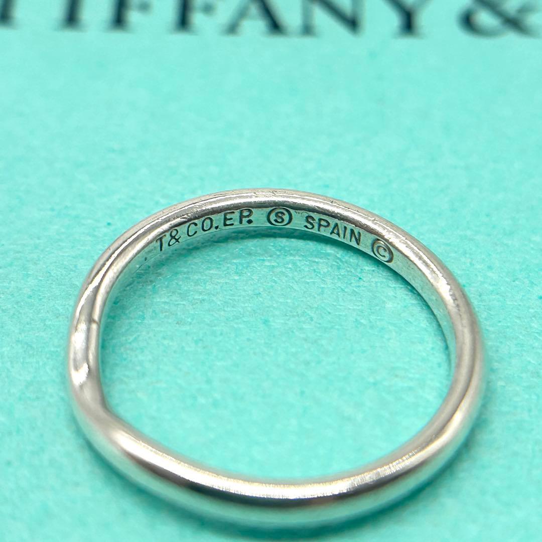 ティファニー　カーブド　バンド　リング　10号　シルバー