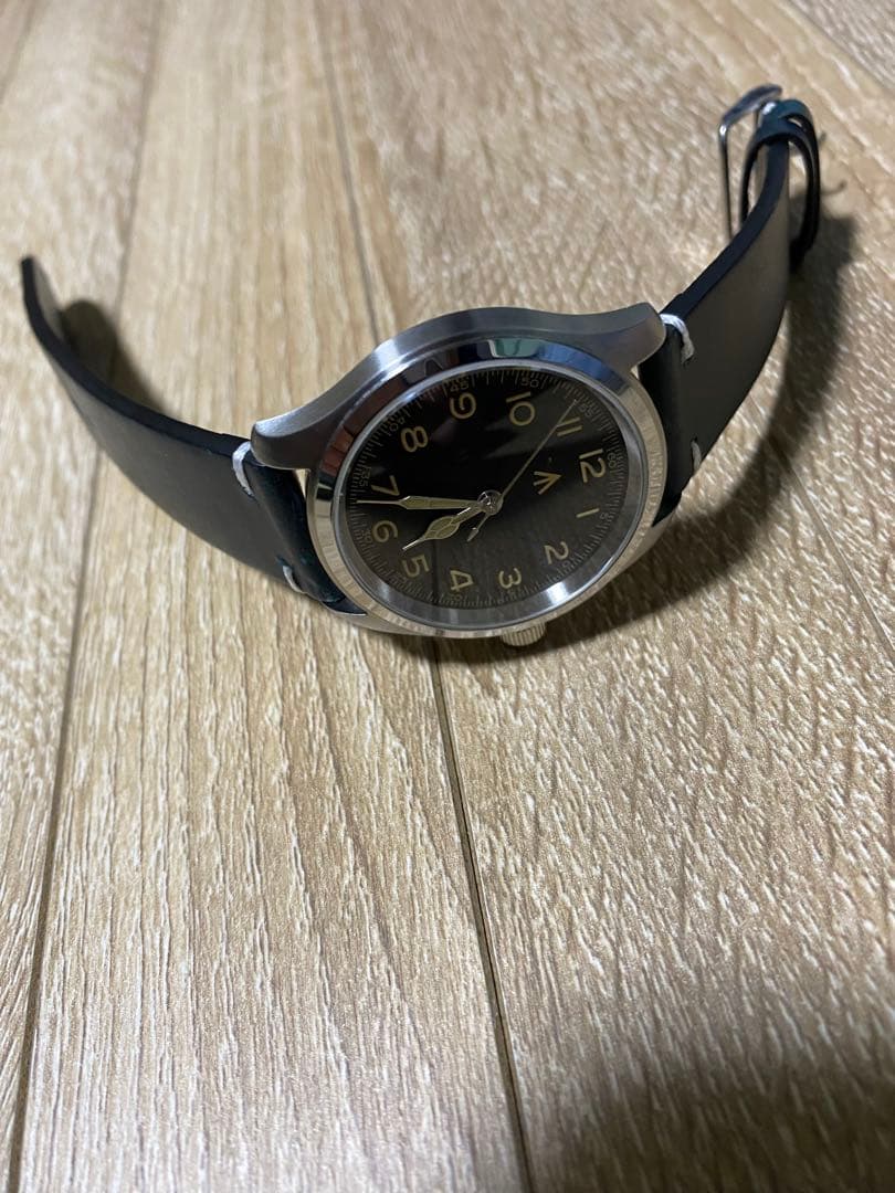 ブロードアローイギリス軍　アナログ腕時計 ステンレススチール 黒レザー