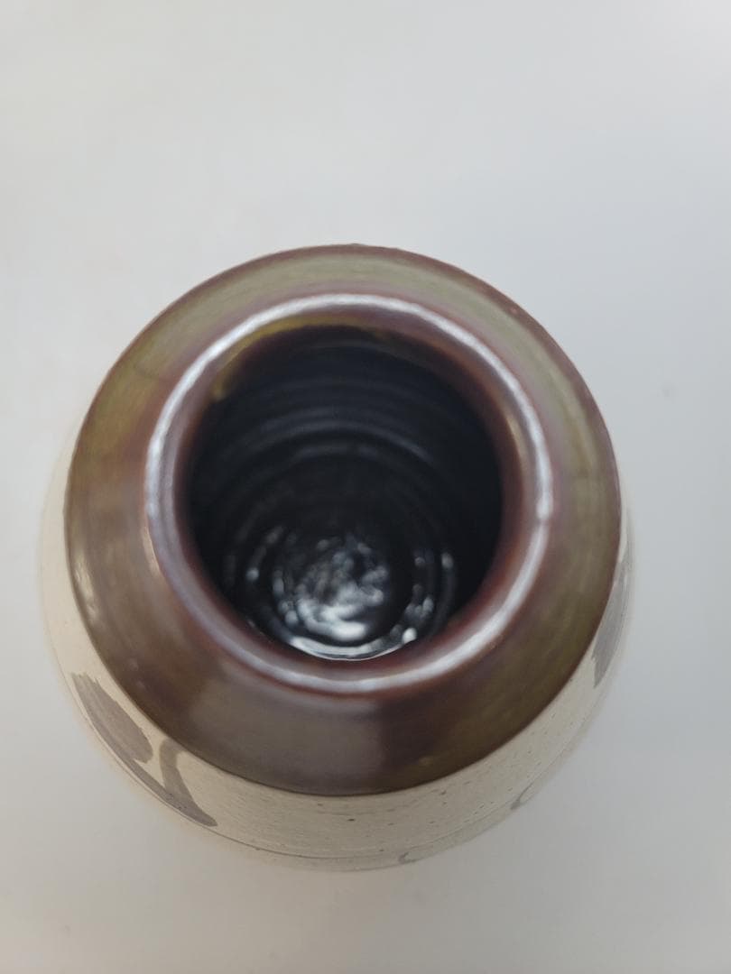 楽吉左衛門九代 了入 黒筒茶碗／楽吉左衛門十代 旦入 書付／時代桐箱