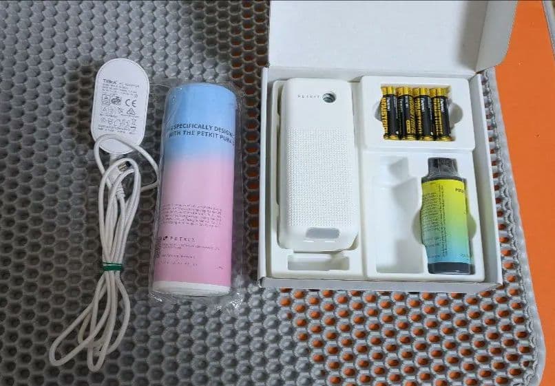 写真赤丸の所にオシッコ跡有 PETKIT PURA MAX 猫 自動トイレ