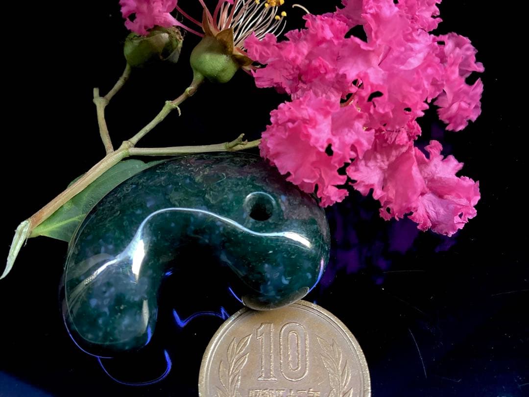 1万個に1個しか無い出雲勾玉‼️花仙山瑪瑙*芯