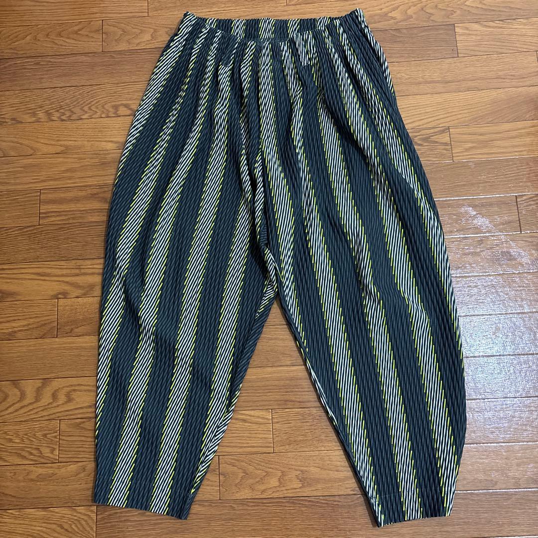 HOMME PLISSÉ ISSEY MIYAKE パンツ美品 有名ブランド【HOMME PLISSE ISSEY MIYAKE/オム プリッセ イッセイ