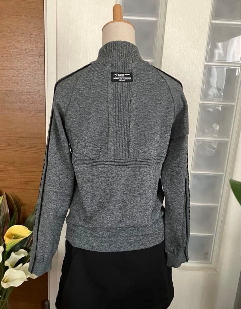 ⭐️極美品⭐️マスターバニー　ジップアップジャケット　ラインロゴ　モックネック