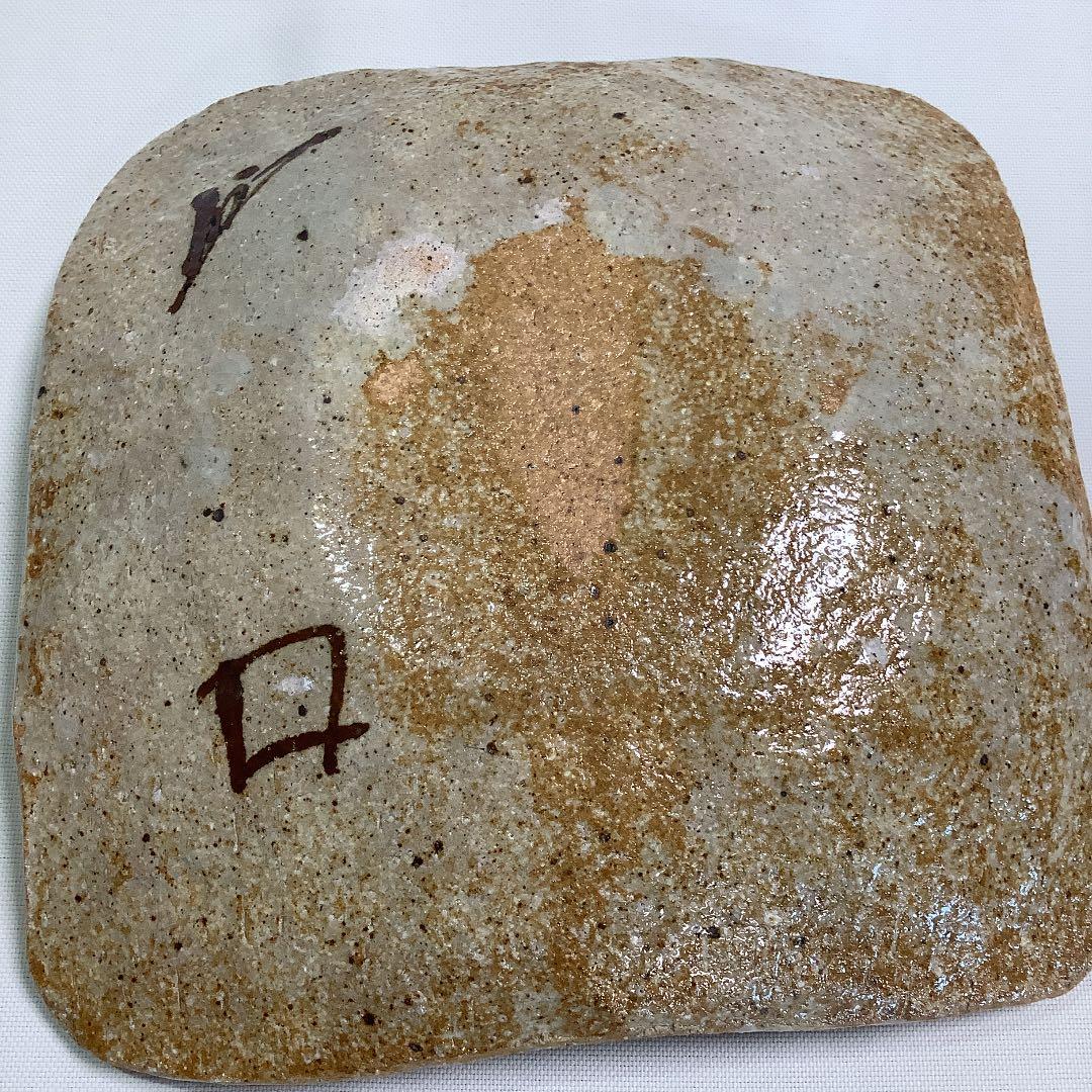 蔵珍窯 【魯山人写し】銀彩草花文角向付四方皿 ②