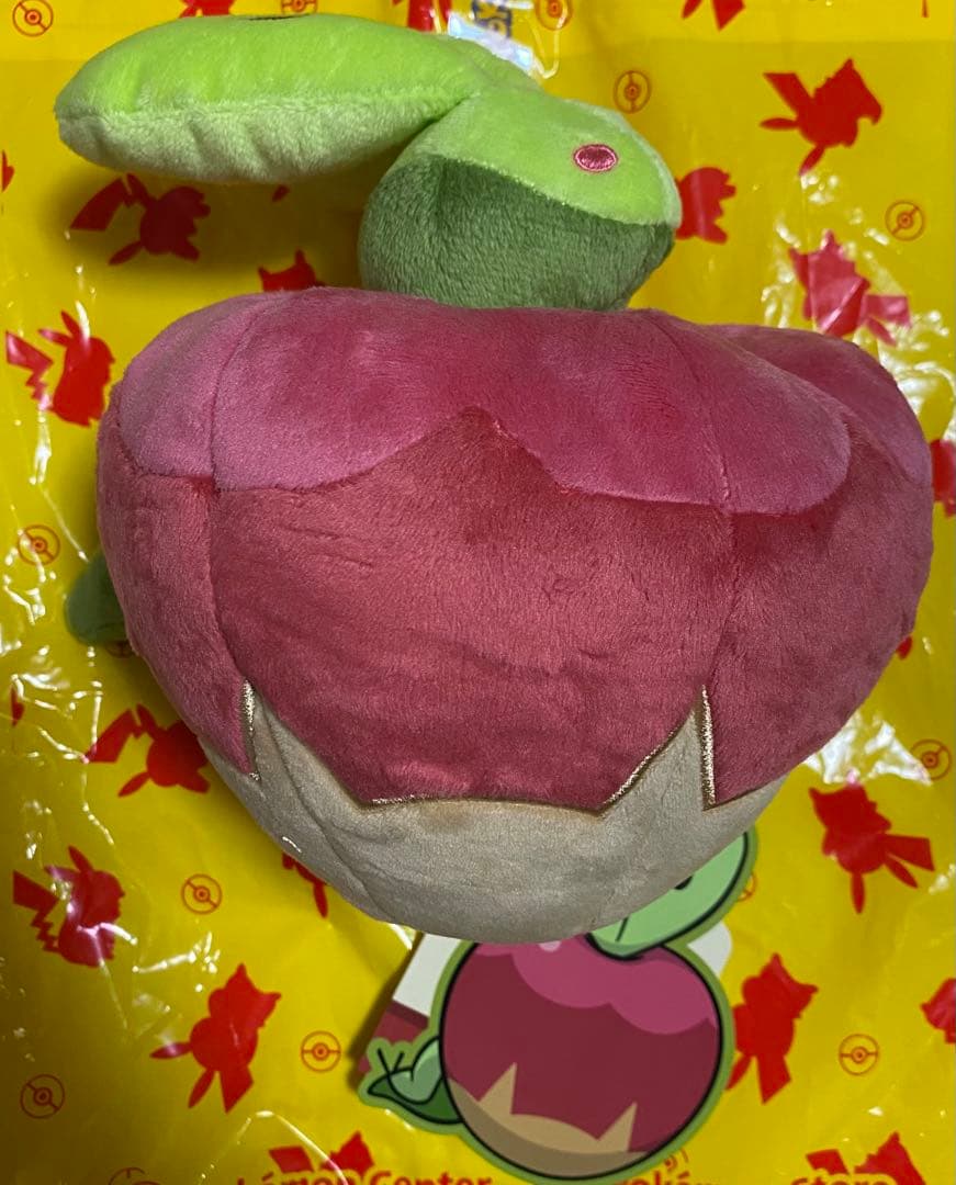 ポケモン 海外限定 カジッチュ ぬいぐるみ 果然一派