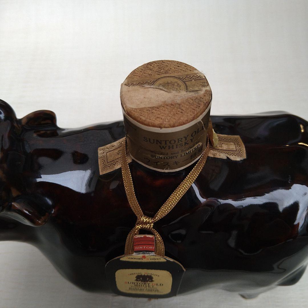 サントリー オールド 干支丑歳 陶器ボトル 古酒 置物 お正月 台付