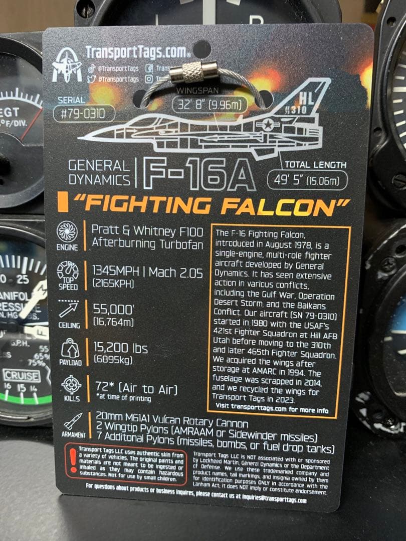 米空軍 戦闘機 F-16 ファイティングファルコン 主翼 タグ キーホルダー