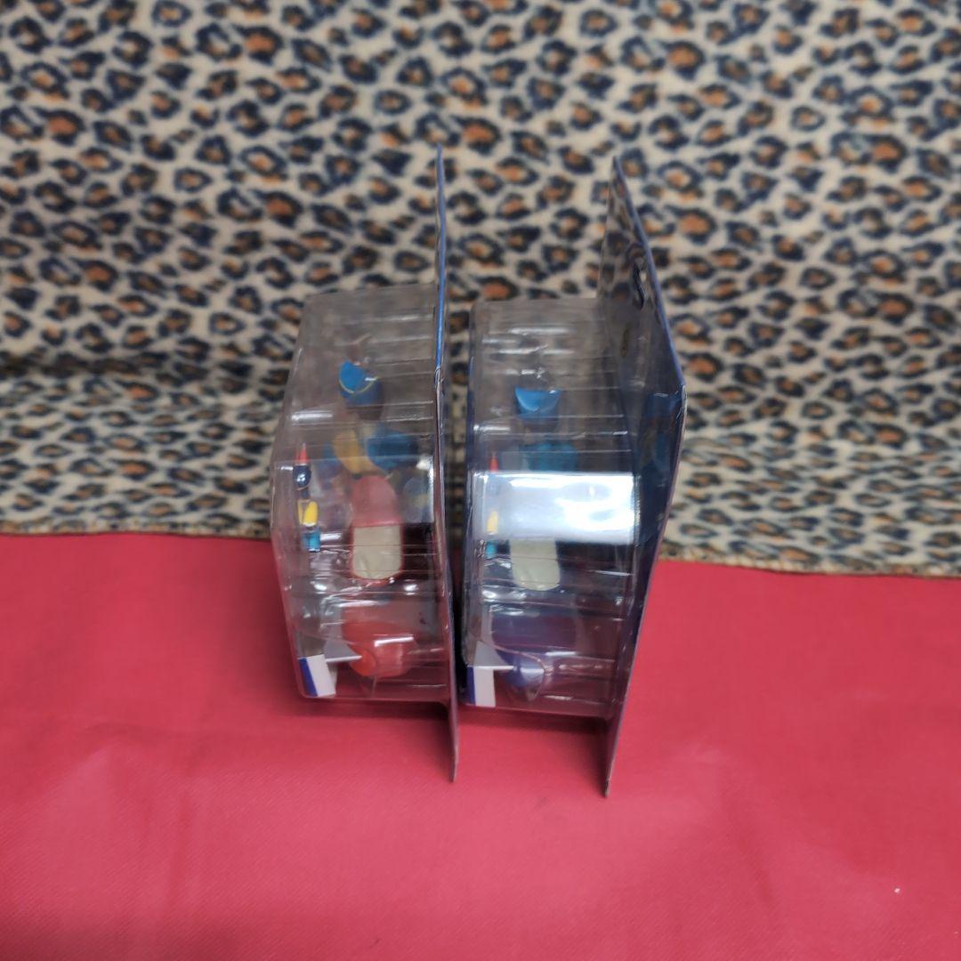 ３０周年　Thunderbirds フィギュア 2体セット