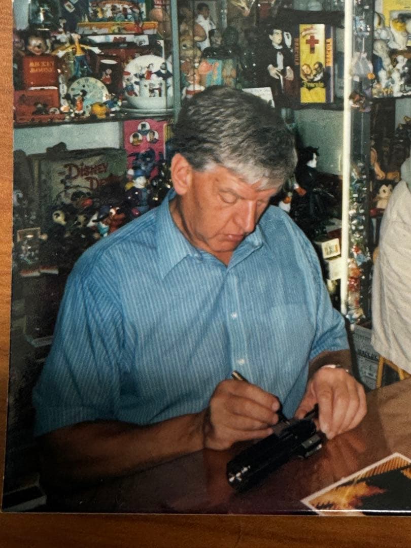 ICONS Darth Vader Lightsaber サイン入 大幅値引き