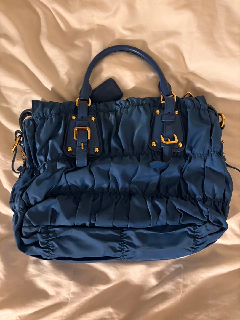 PRADA ネイビー ショルダーバッグ