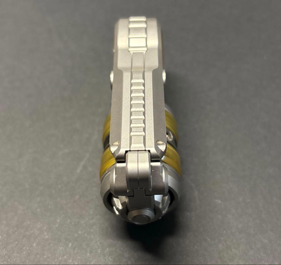 音叉内蔵 フィジェットトイ EDC グレネード型 フィジェット ハンド