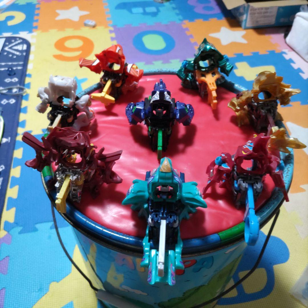 まとめ売り！クロスファイトビーダマン