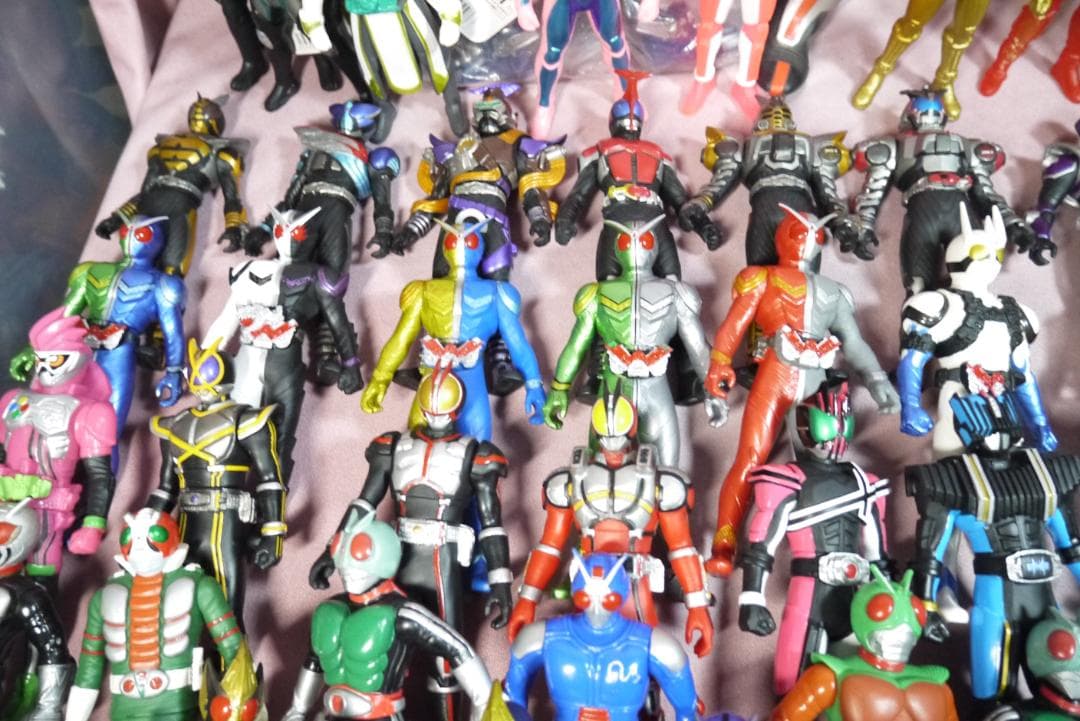 ライダーヒーローシリーズ ビッグサイズソフビフィギュア 111体セット