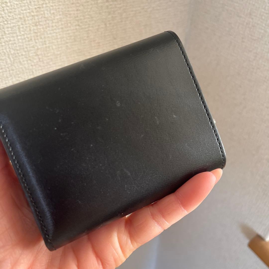 セリーヌ　トリオンフ折り財布