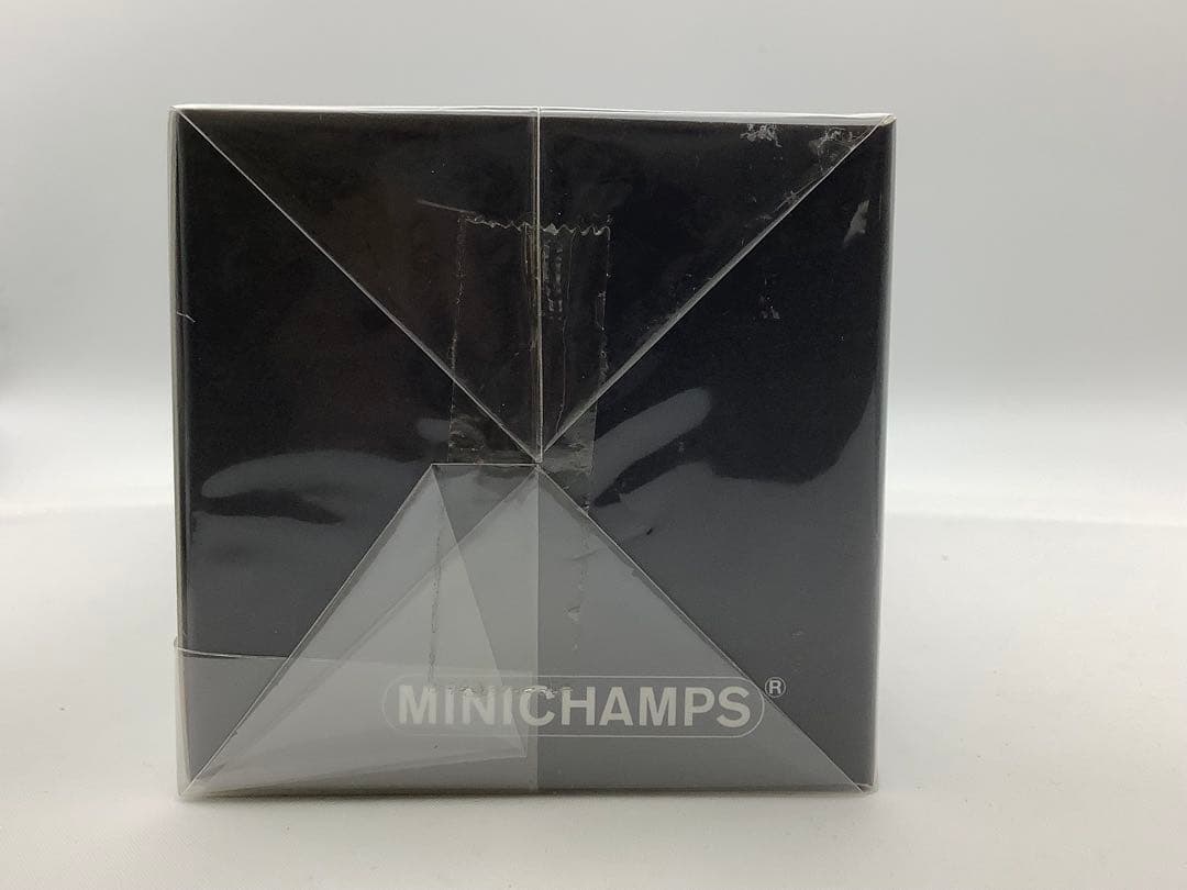 MINICHAMPS 赤いミニカー 限定300台 081/300
