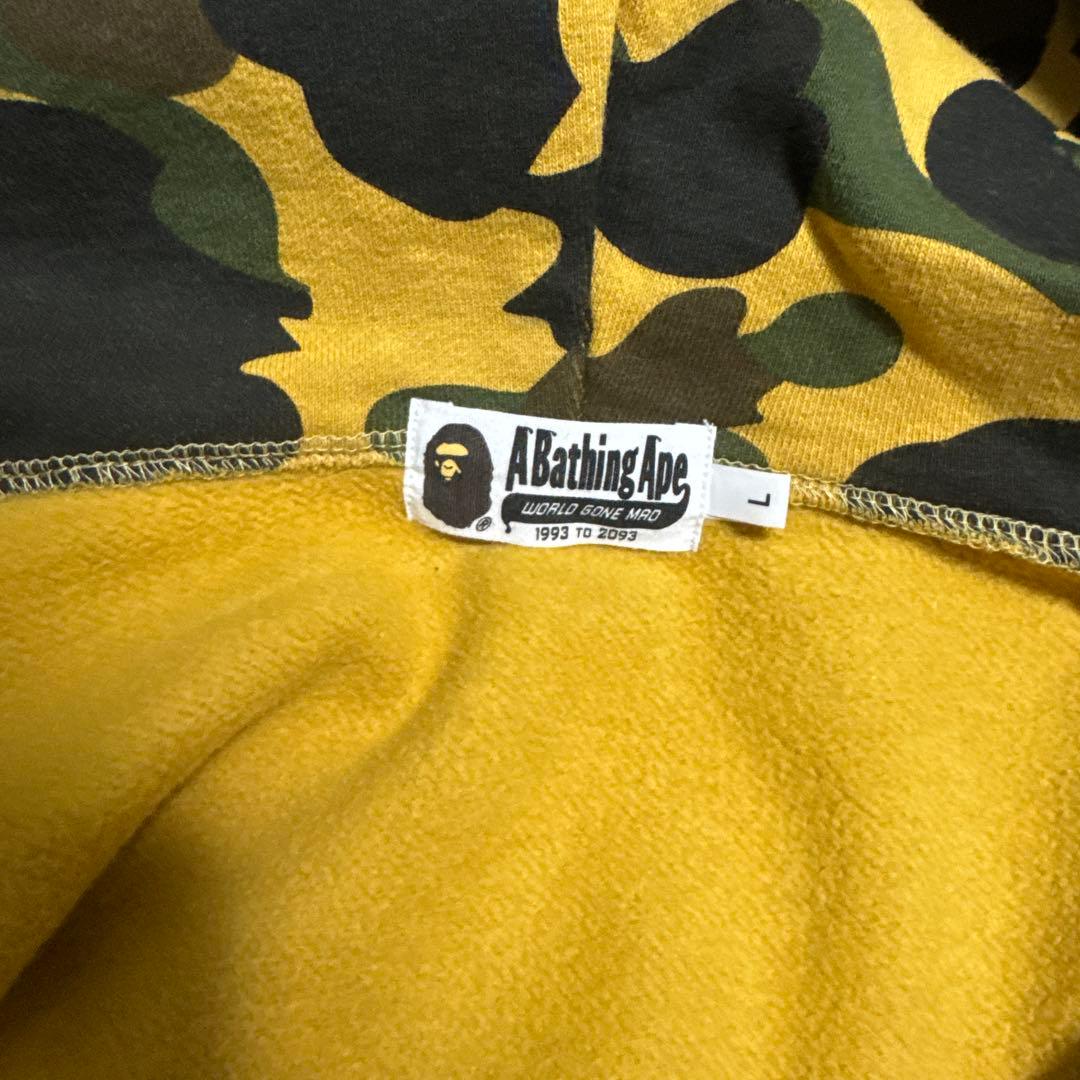A bathing ape シャークパーカー