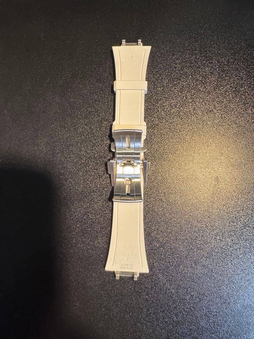 ZENITH ホワイト、オレンジ ラバーベルト二つ