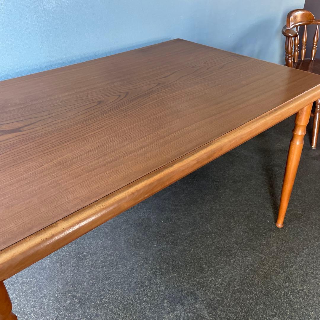 昭和レトロ　ダイニングテーブル
