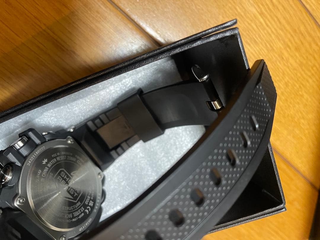 Lolipop 　GST-B100-1JF カシオGショック 新品同様