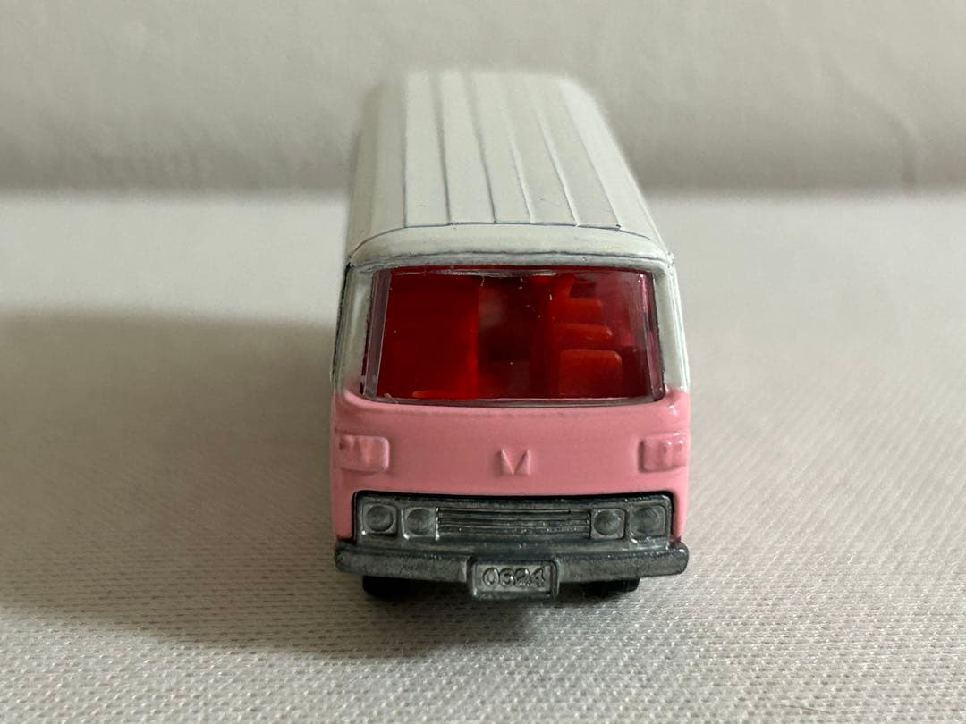 トミカ 日本製 スーパーギフト 黒箱 60 三菱ローザ 幼稚園バス - メルカリ