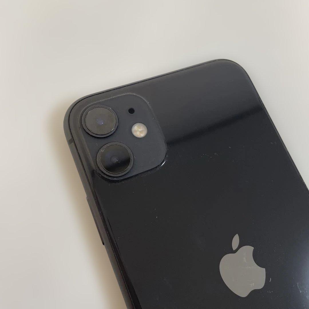 ジャンク品 Apple iPhone 11 ブラック - メルカリ
