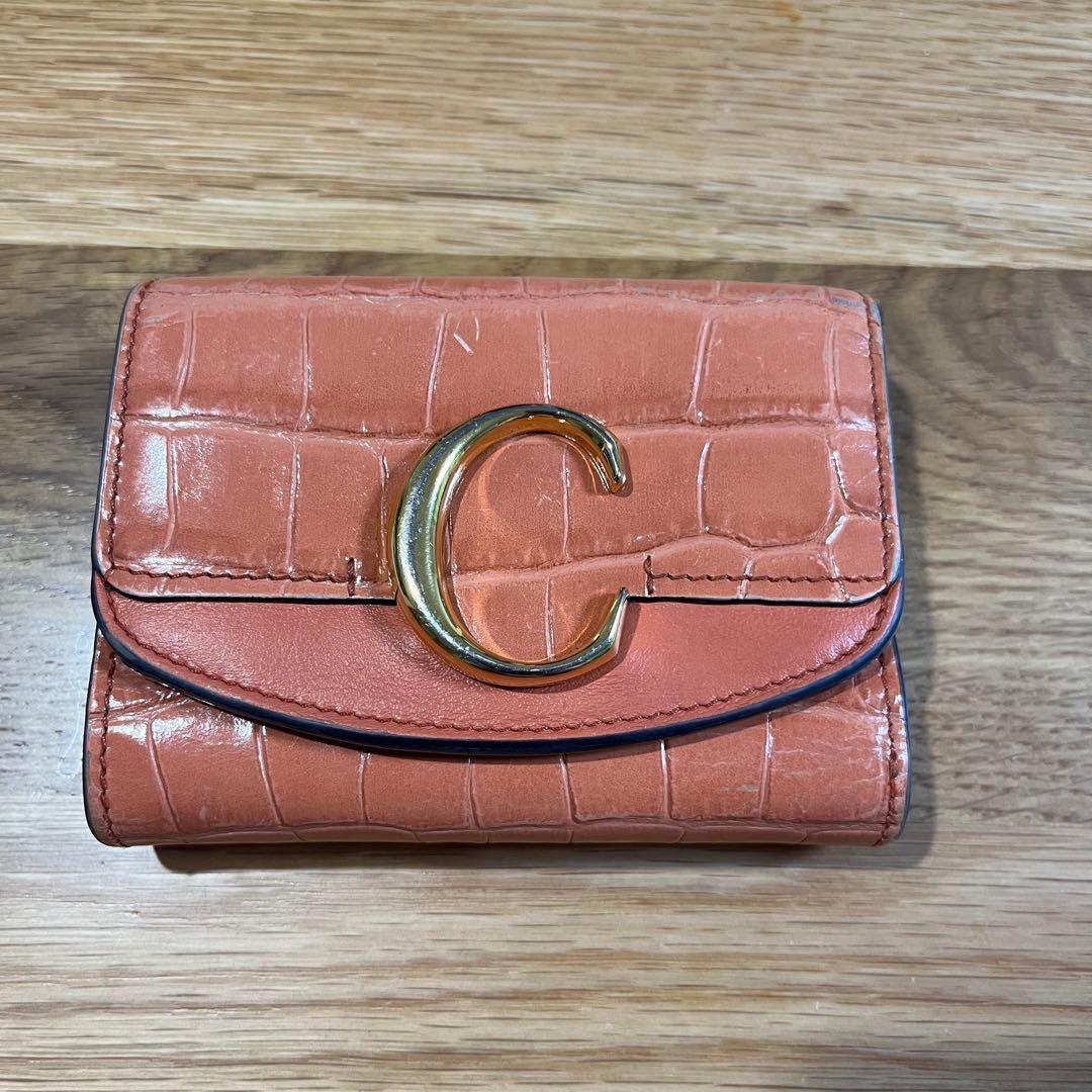 Chloe クロコ型押し クロエシ― スモールトリフォールドウォレット