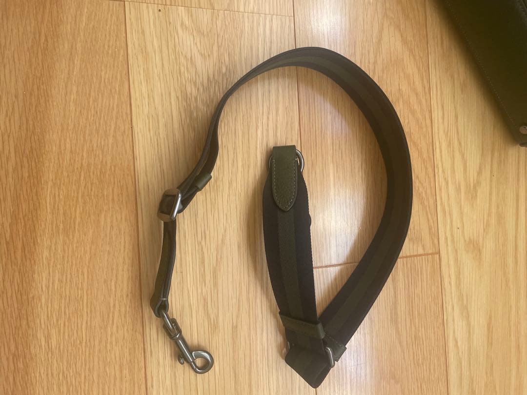 COACH ダークグリーン ビジネスバッグ