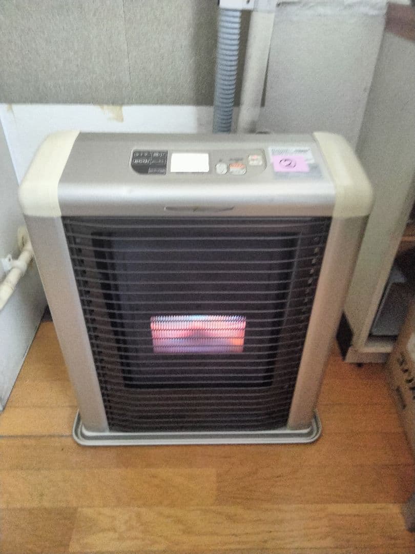 サンポットFF石油ストーブゼータス！品番「FFR‐563SX」2015年式中古品