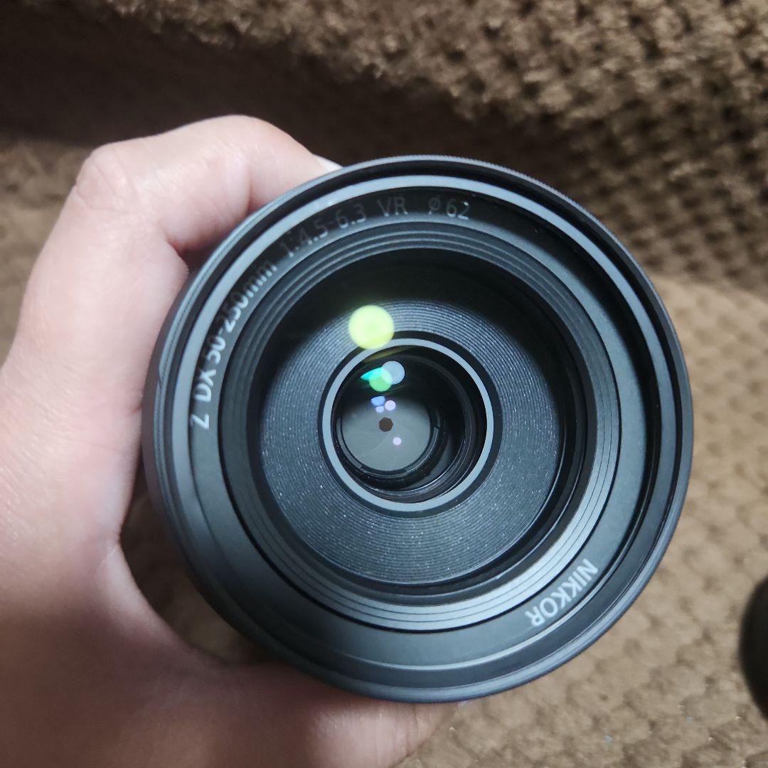 NIKKOR DX 50-250mm f/4.5-6.3 VR ズームレンズ