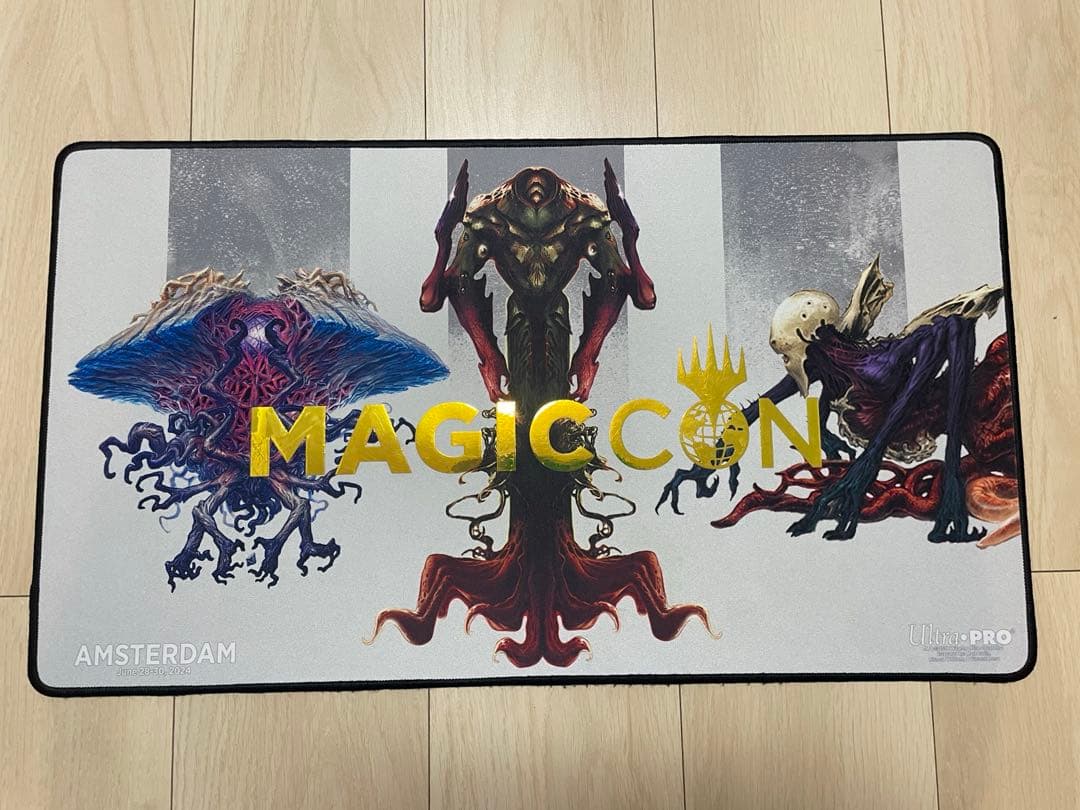 【使用済格安】MAGICCON プレイマット mtg エルドラージ ウラモグ 使用済格安】MAGICCON プレイマット mtg エルドラージ ウラモグ 使用済
