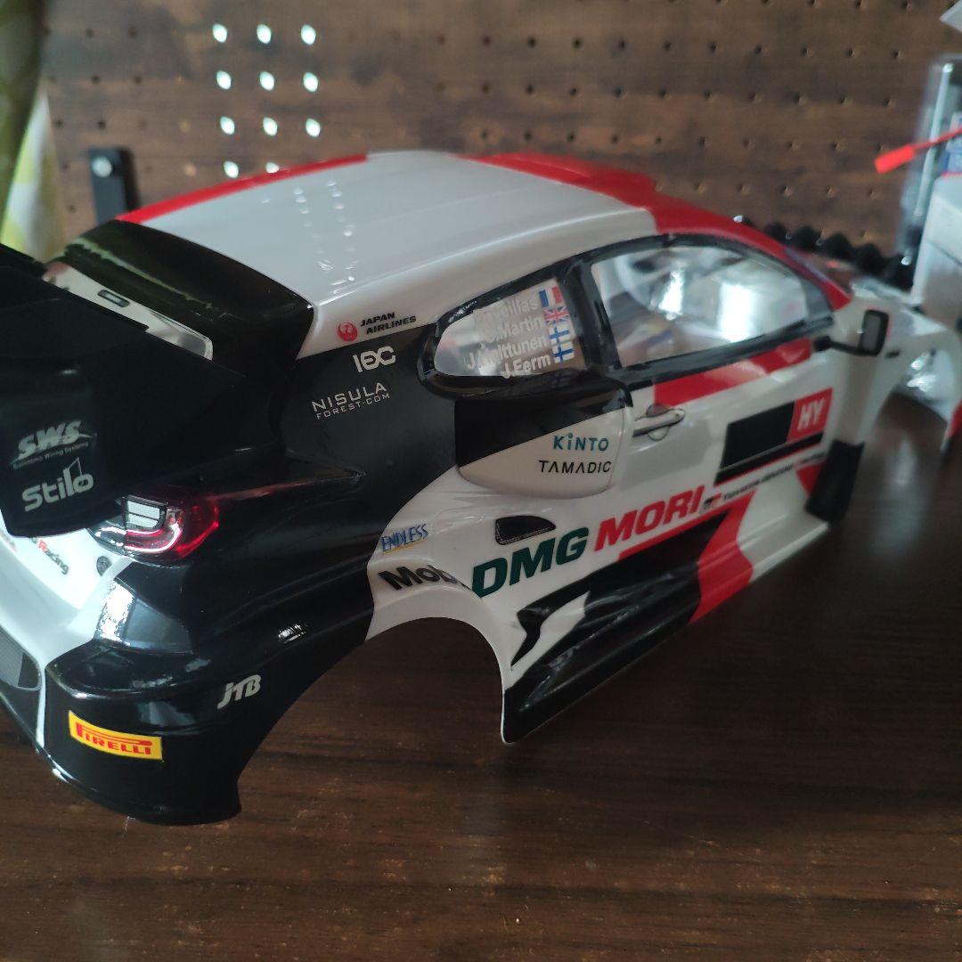 タミヤ　ヤリス　ハイブリッド　ボディ