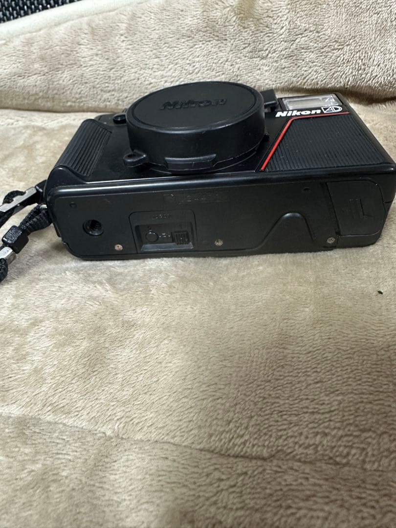 レア ニコン初のオートフォーカスコンパクトカメラNikon L35AF