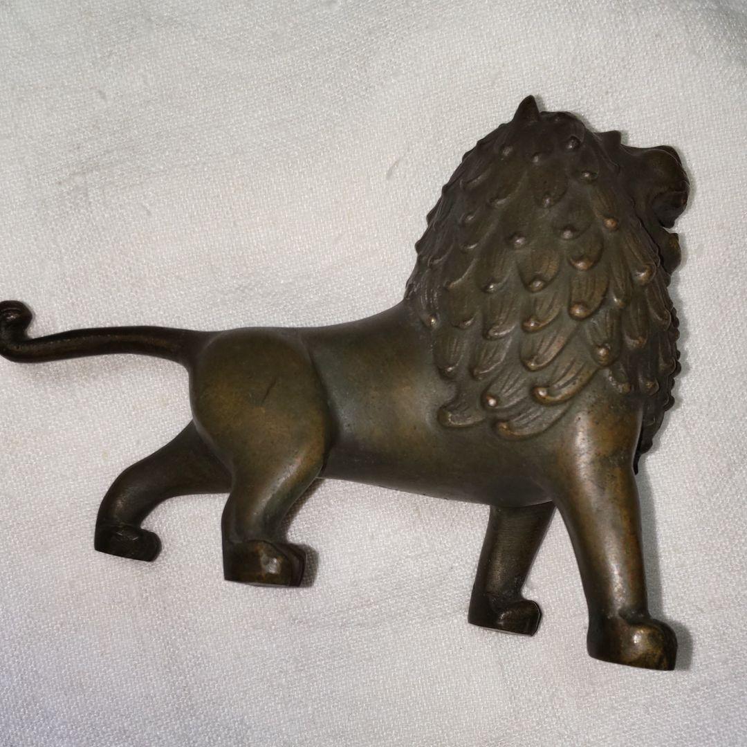 人間国宝香取正彦作、ライオン。