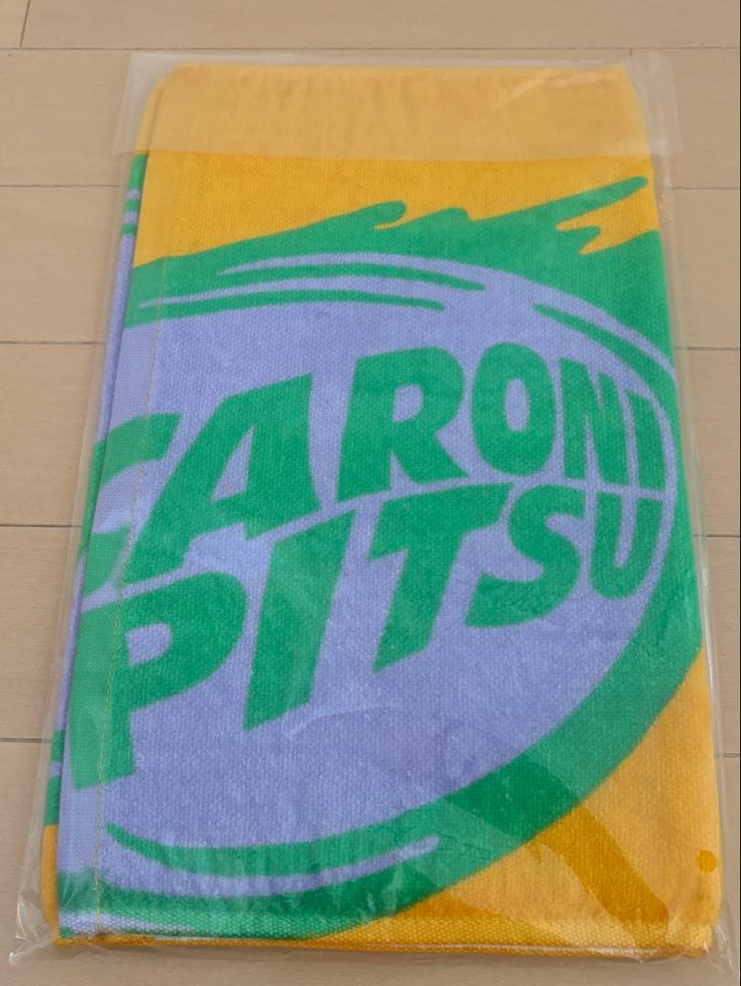 マカロニえんぴつ タオル - メルカリ