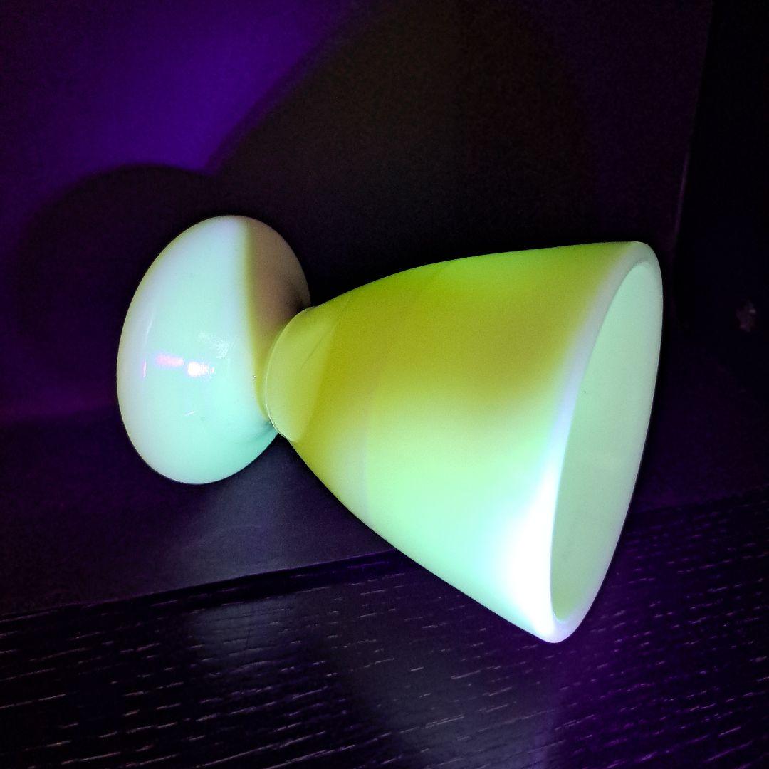 ウラン硝子 乳白 マッキータンブラー USA ファイヤーキング社 1930年