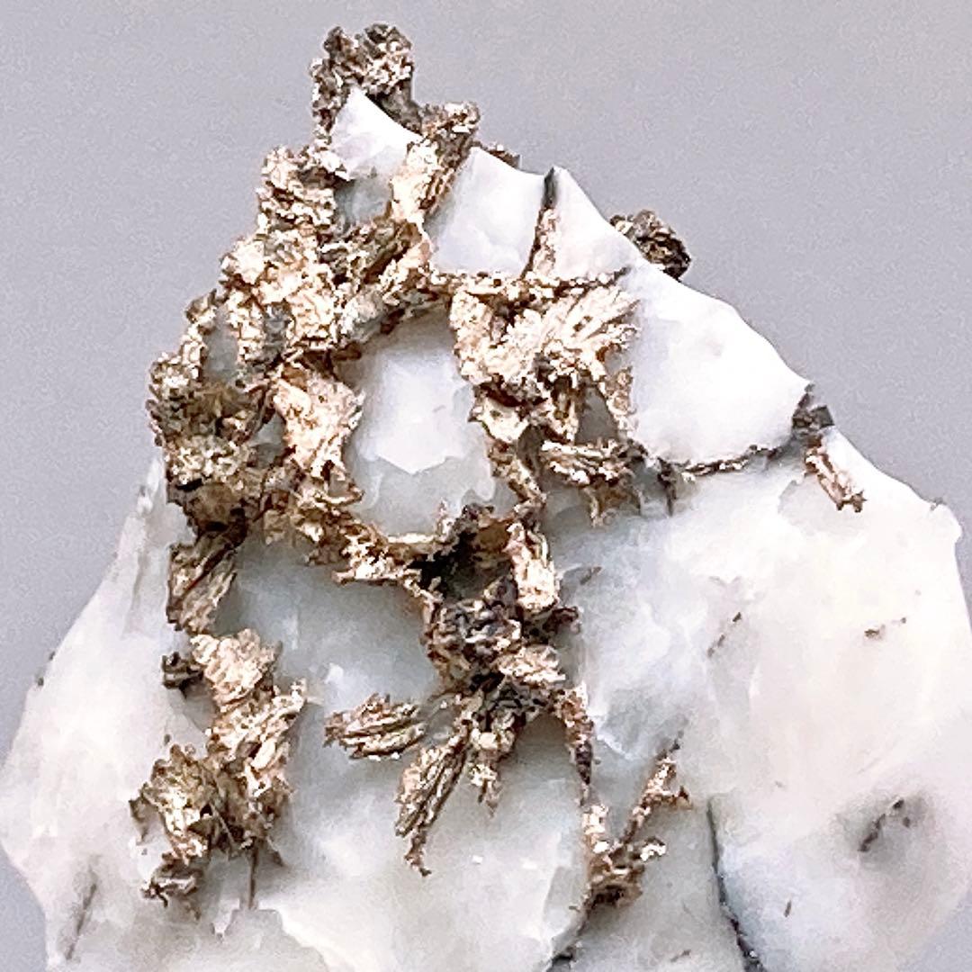 ネイティブシルバー 自然銀 原石 鉱物標本 天然石 397 - メルカリ