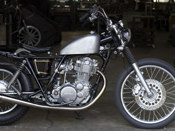 モーターロック│スポーツスター タンク ローマウント│SR400/500