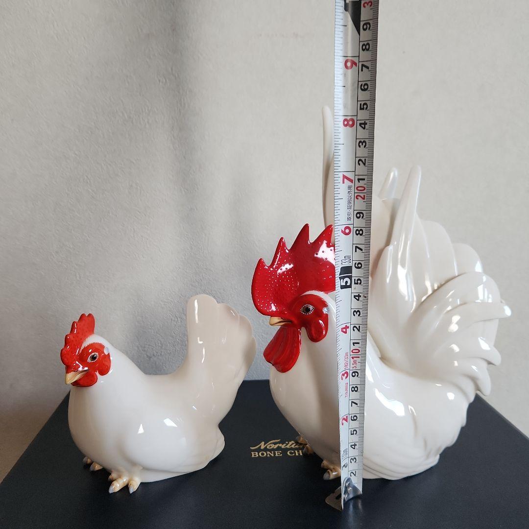 りるノリタケ‥ニワトリ置物
