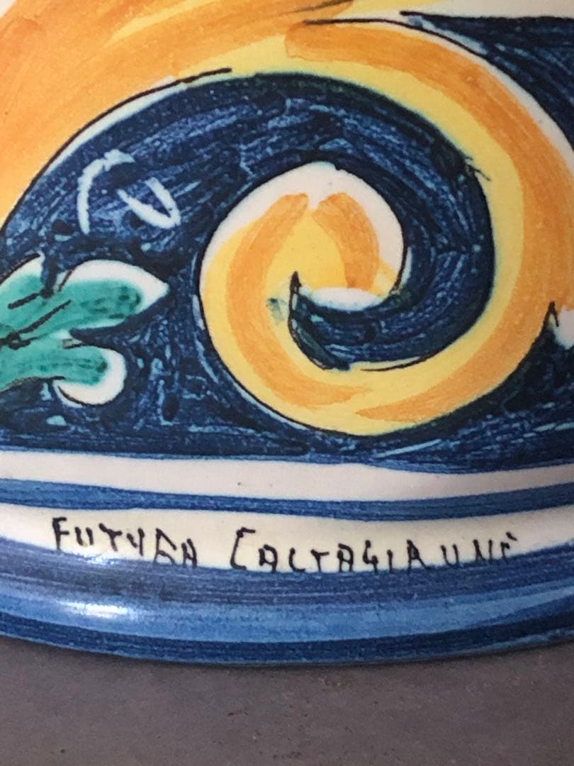 イタリア陶器　花瓶