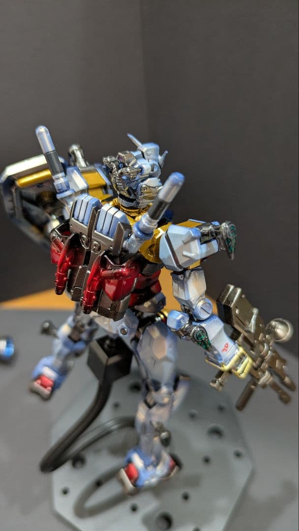 ジークアクス　ＨＧ 赤いガンダム　「白いガンダム」仕様