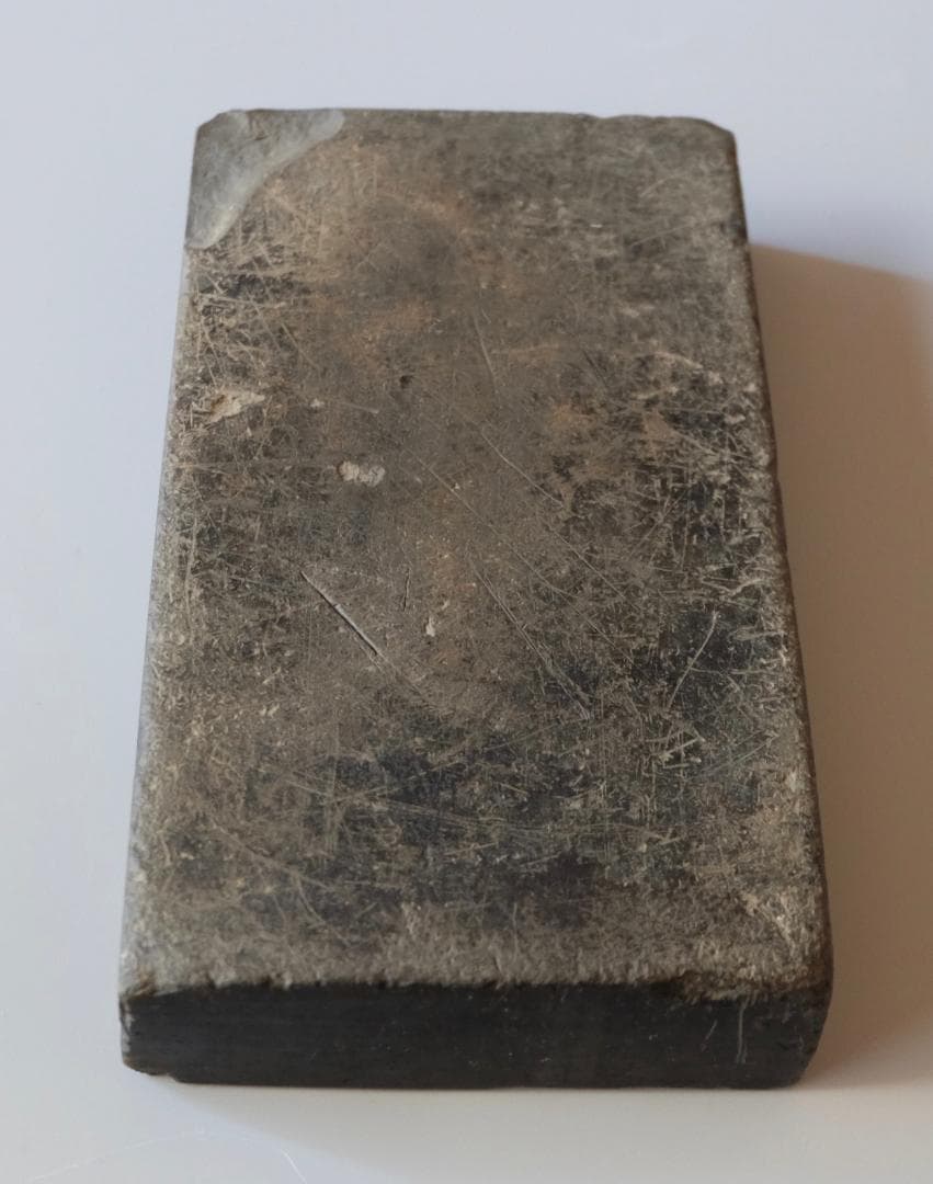 ☆李朝：魚の彫りのある硯 - メルカリ