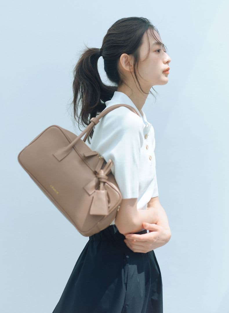 新品未使用　ルーニィ♥人気　スクエアボストンバッグ　キャメル