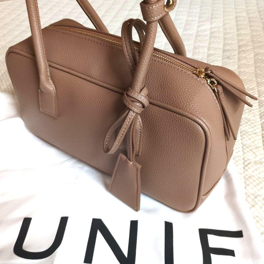 新品未使用　ルーニィ♥人気　スクエアボストンバッグ　キャメル